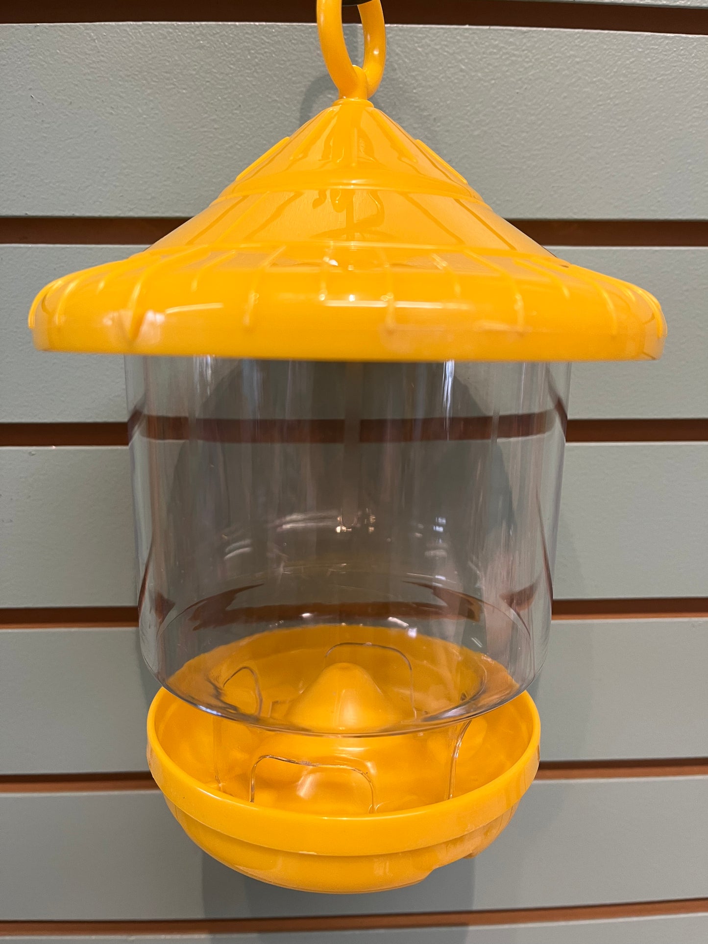 Feeder, "Clingers Only" Yellow